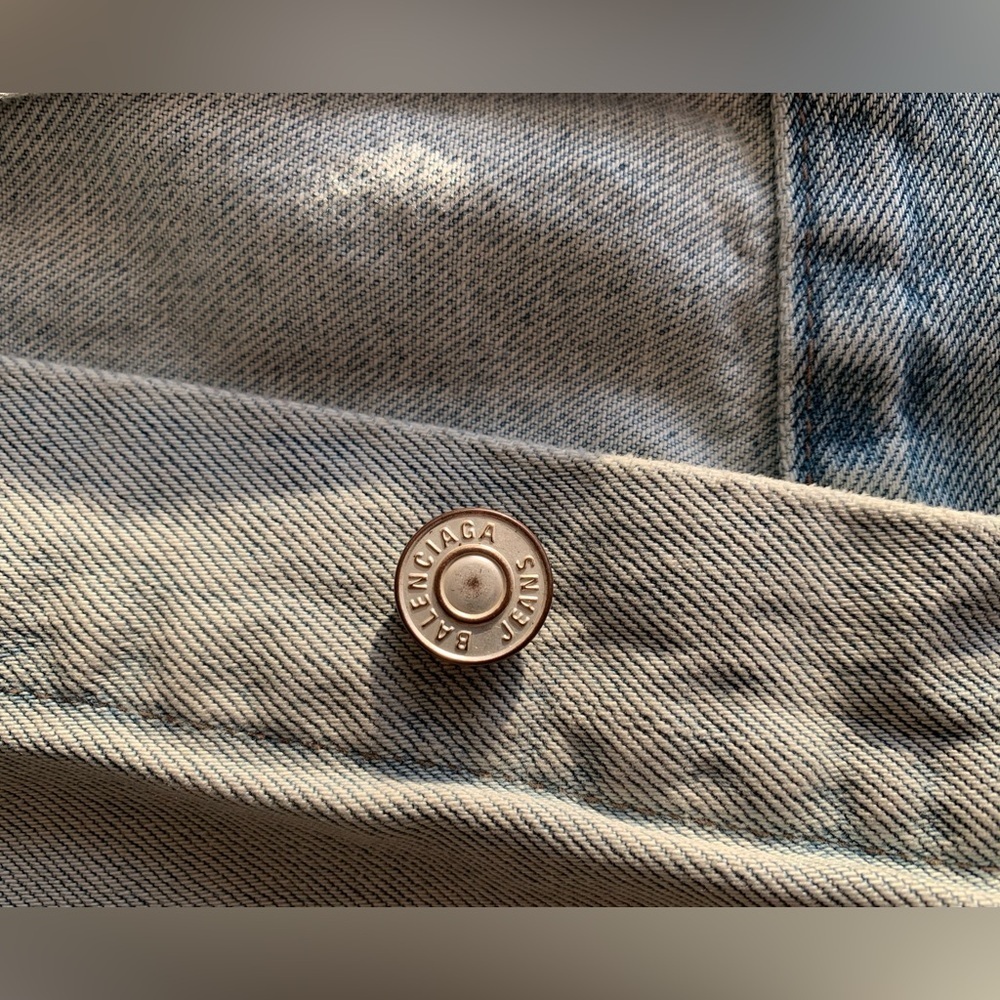 Balenciaga women logo crystalline cropped denim jacket NWT - Picture 8 of 10